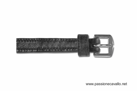 Cinturini per speroni Soft: Anima in nylon rivestita con cuoio della miglior qualità. Con fibbieria in acciaio inox. Set da un paio. Lunghezza: 46 cm.
